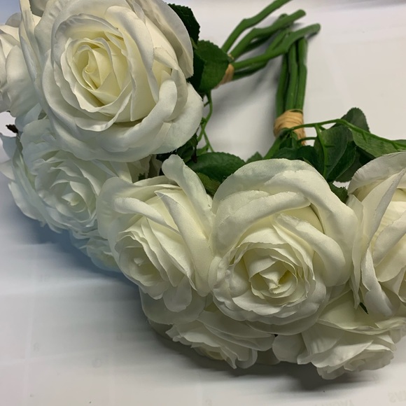 Artifical flower - Picture 2 of 5